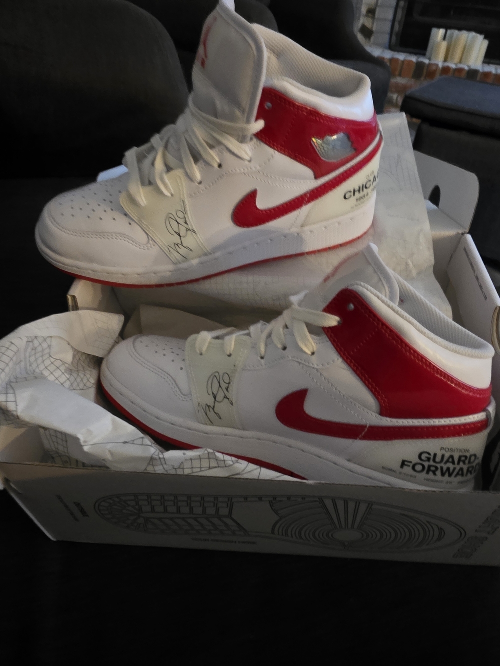 Nike Kids' Mid-Top Sneakers in White and Red - Picture 4 of 4